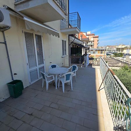 Appartamento Mare San Benedetto del Tronto Exterior photo